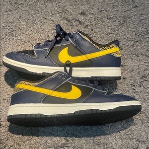 Nike dunk low